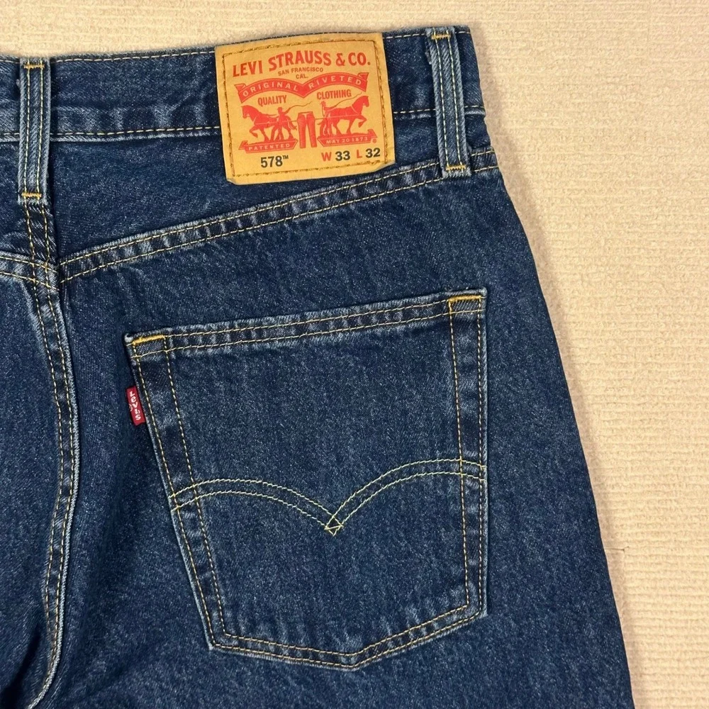 Levi's 578 Baggy Jeans NWOT Mens 33x31 Dark Wash Denim Relaxed Fit (Tag 33x32)